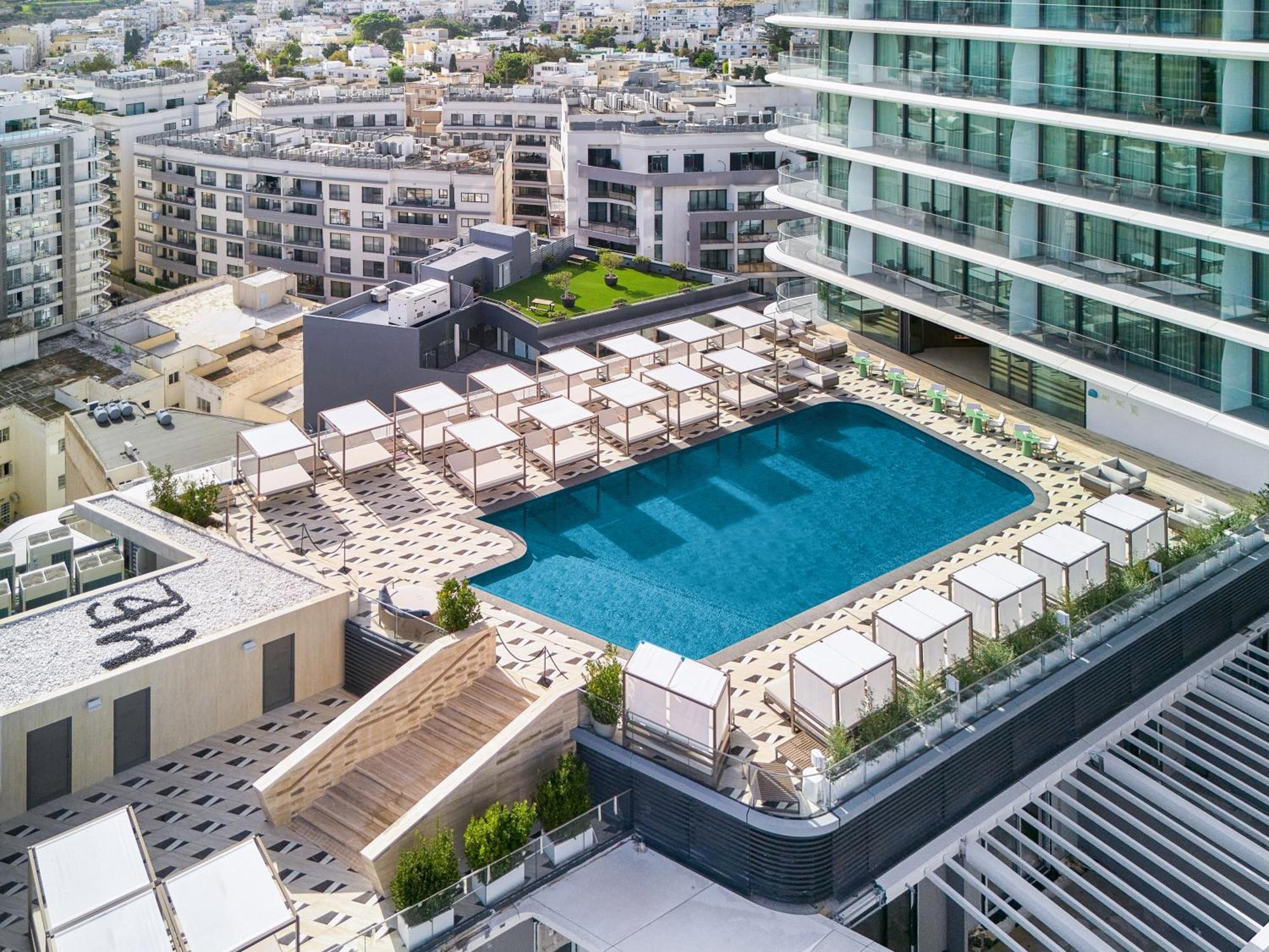 Me Malta By Melia Otel Saint Julian's Dış mekan fotoğraf